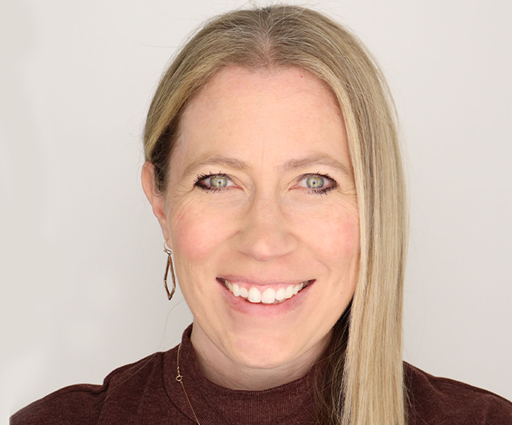 Dr. Courtney Horvath 